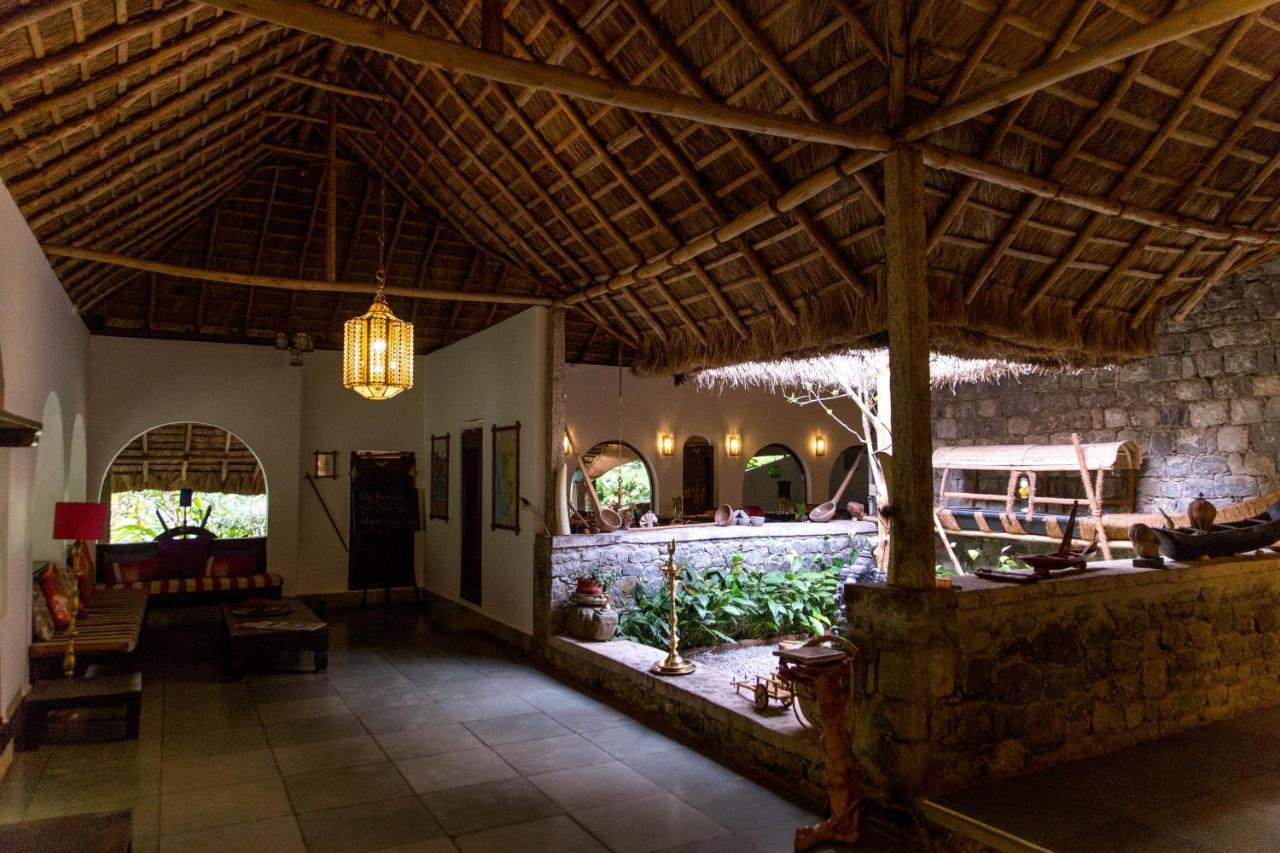 Amritara Shalimar Spice Garden Hotel Thekkady Bagian luar foto