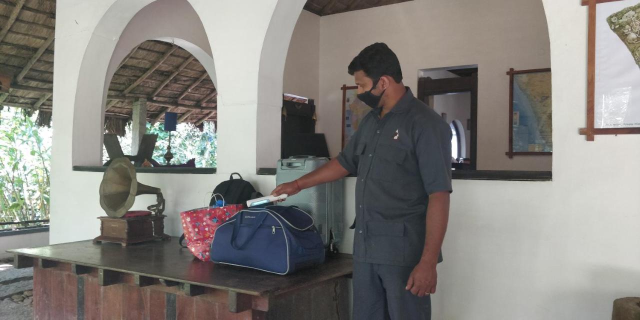 Amritara Shalimar Spice Garden Hotel Thekkady Bagian luar foto
