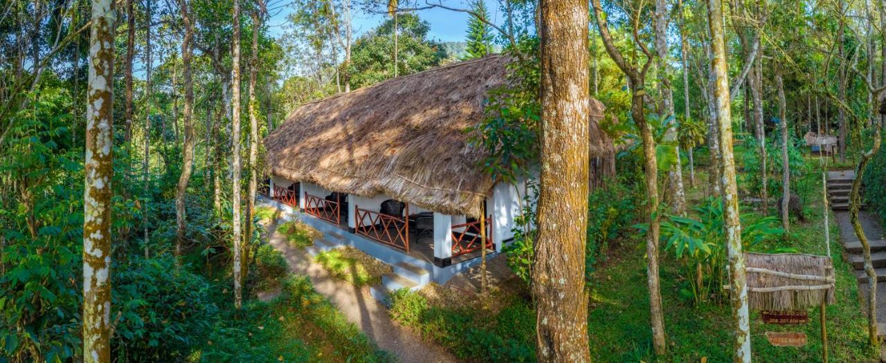 Amritara Shalimar Spice Garden Hotel Thekkady Bagian luar foto