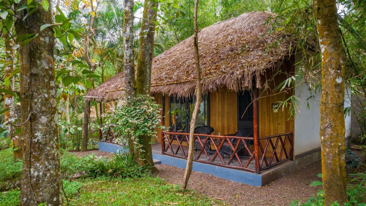 Amritara Shalimar Spice Garden Hotel Thekkady Bagian luar foto