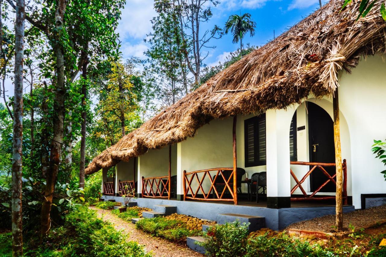 Amritara Shalimar Spice Garden Hotel Thekkady Bagian luar foto