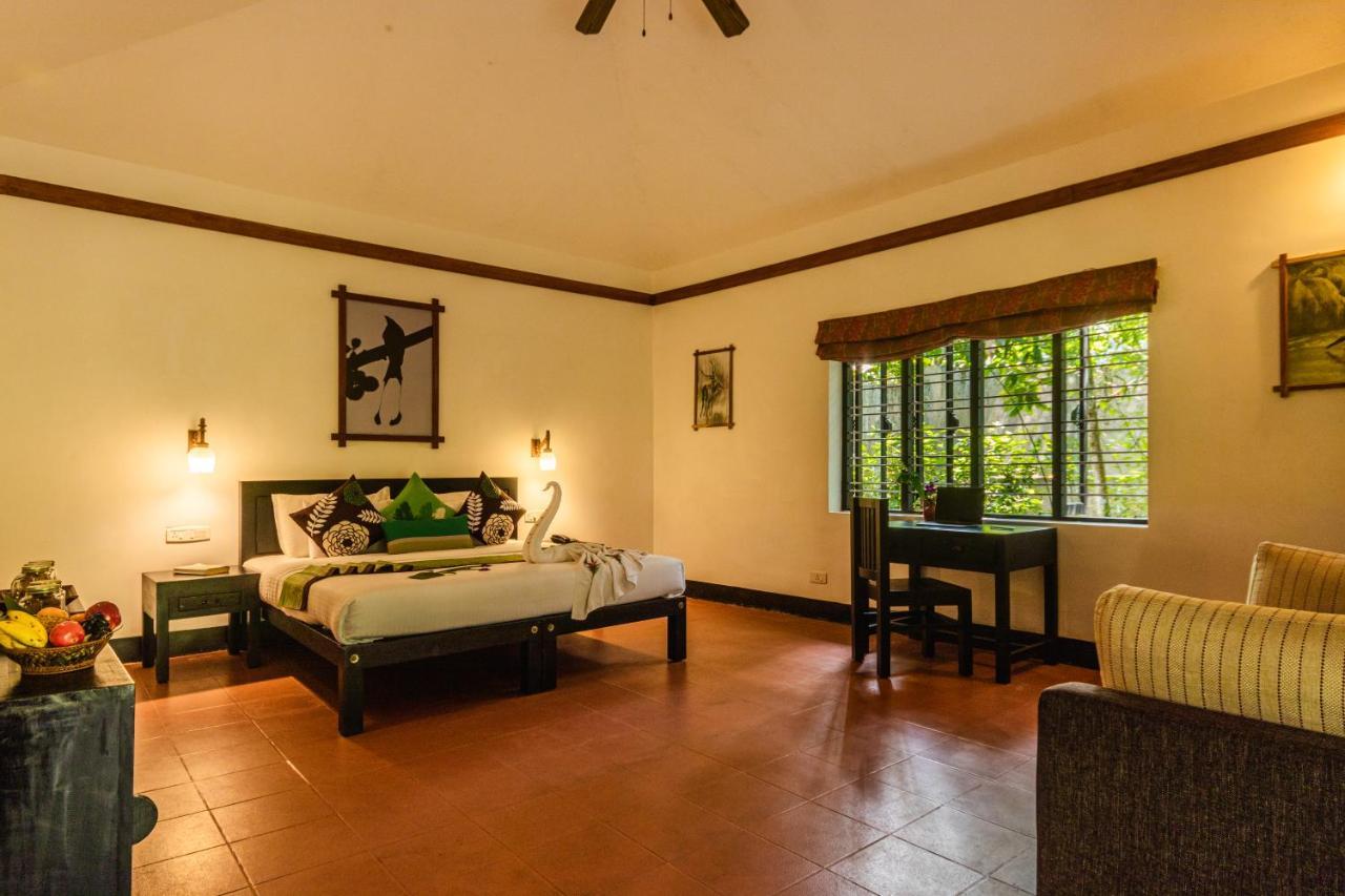 Amritara Shalimar Spice Garden Hotel Thekkady Bagian luar foto
