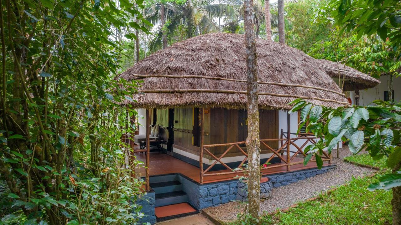 Amritara Shalimar Spice Garden Hotel Thekkady Bagian luar foto