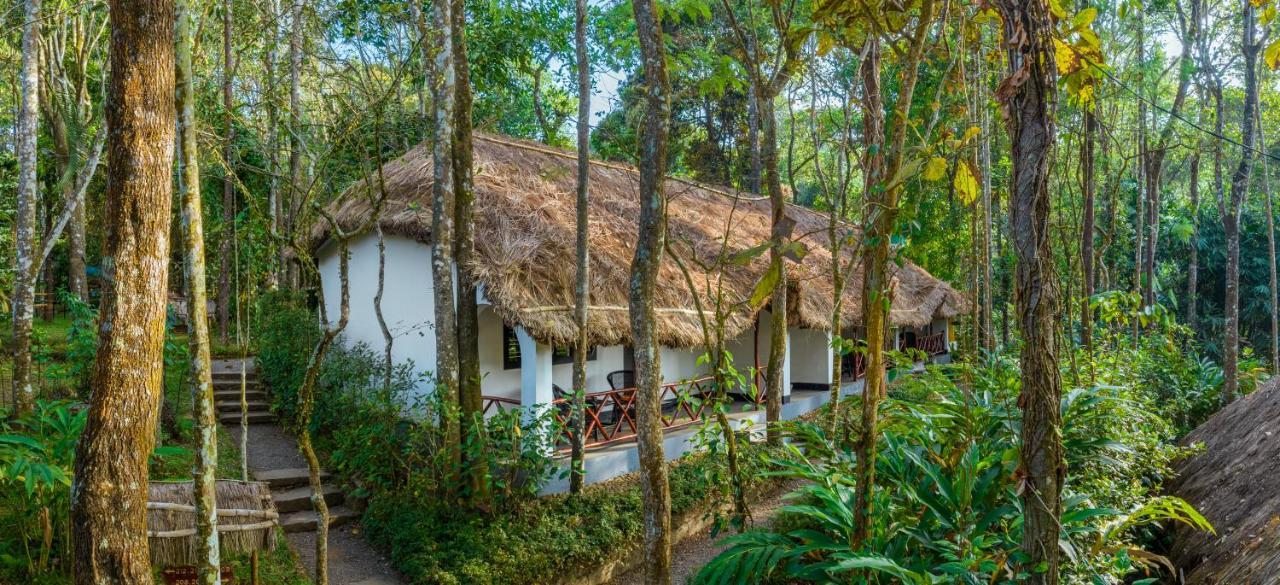 Amritara Shalimar Spice Garden Hotel Thekkady Bagian luar foto