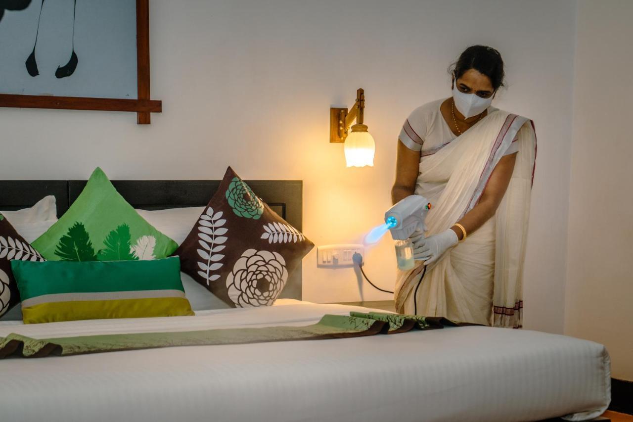 Amritara Shalimar Spice Garden Hotel Thekkady Bagian luar foto