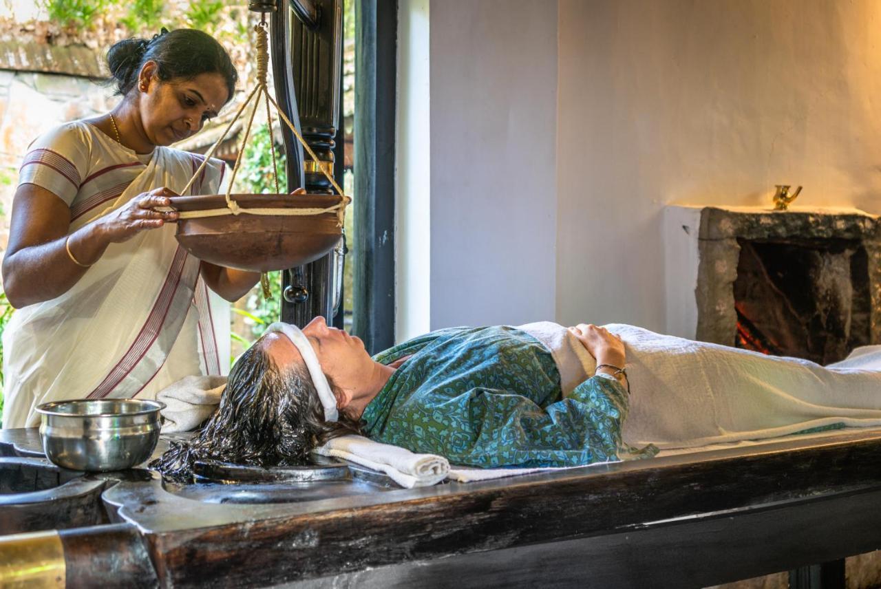 Amritara Shalimar Spice Garden Hotel Thekkady Bagian luar foto
