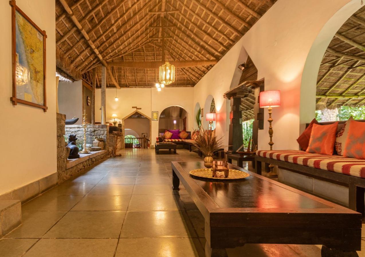 Amritara Shalimar Spice Garden Hotel Thekkady Bagian luar foto