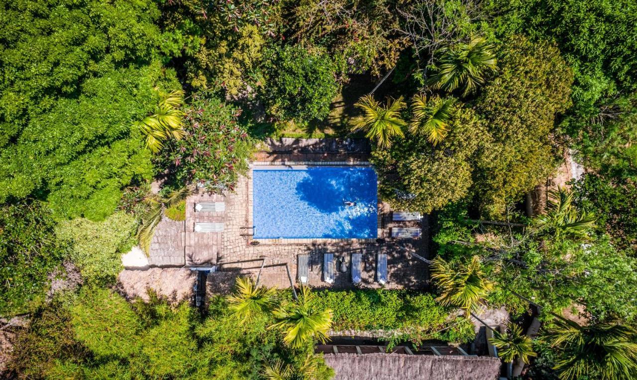 Amritara Shalimar Spice Garden Hotel Thekkady Bagian luar foto