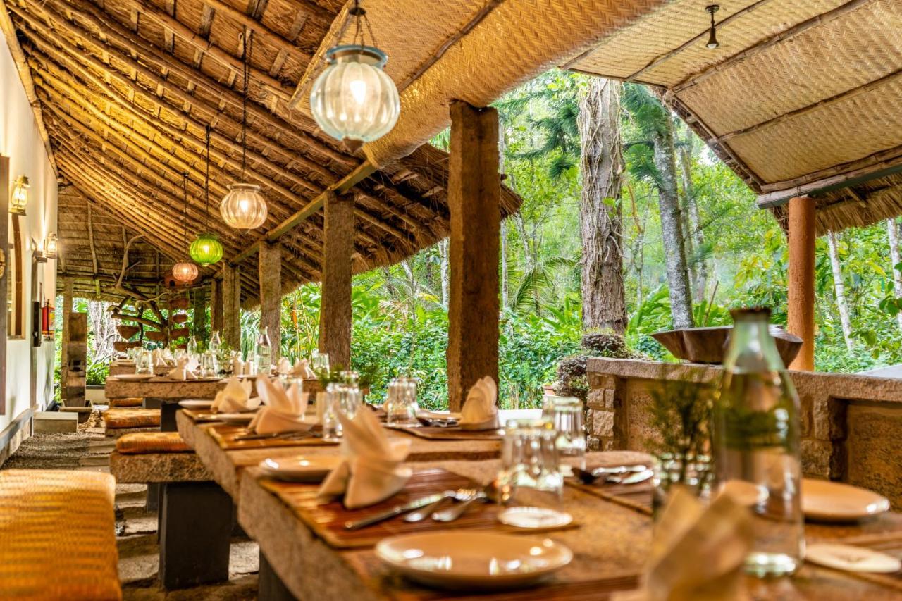 Amritara Shalimar Spice Garden Hotel Thekkady Bagian luar foto