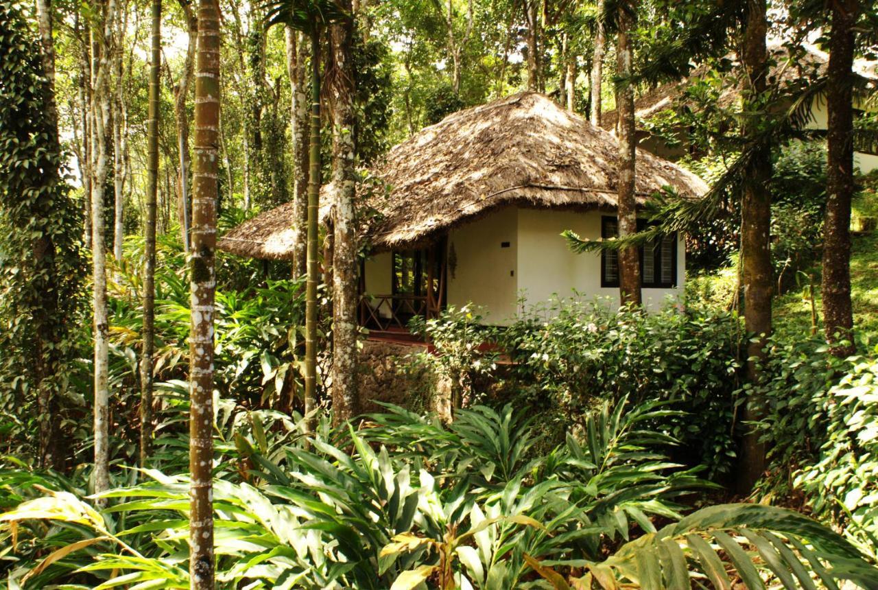 Amritara Shalimar Spice Garden Hotel Thekkady Bagian luar foto