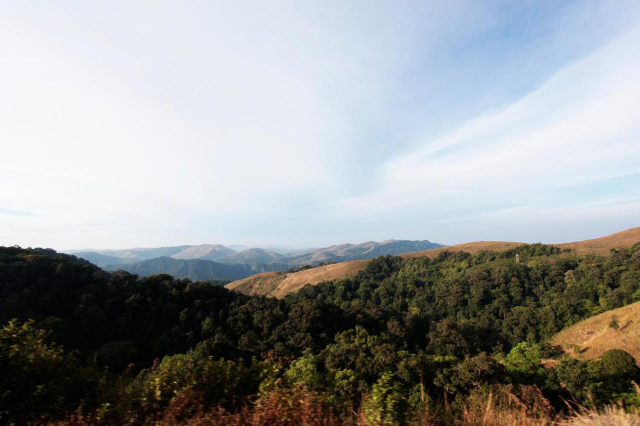 Amritara Shalimar Spice Garden Hotel Thekkady Bagian luar foto
